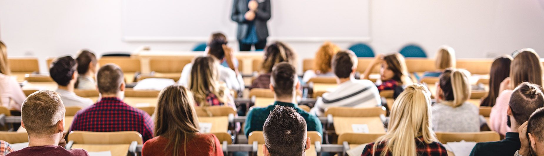 Etudiants - Students Grenoble Ecole de Management