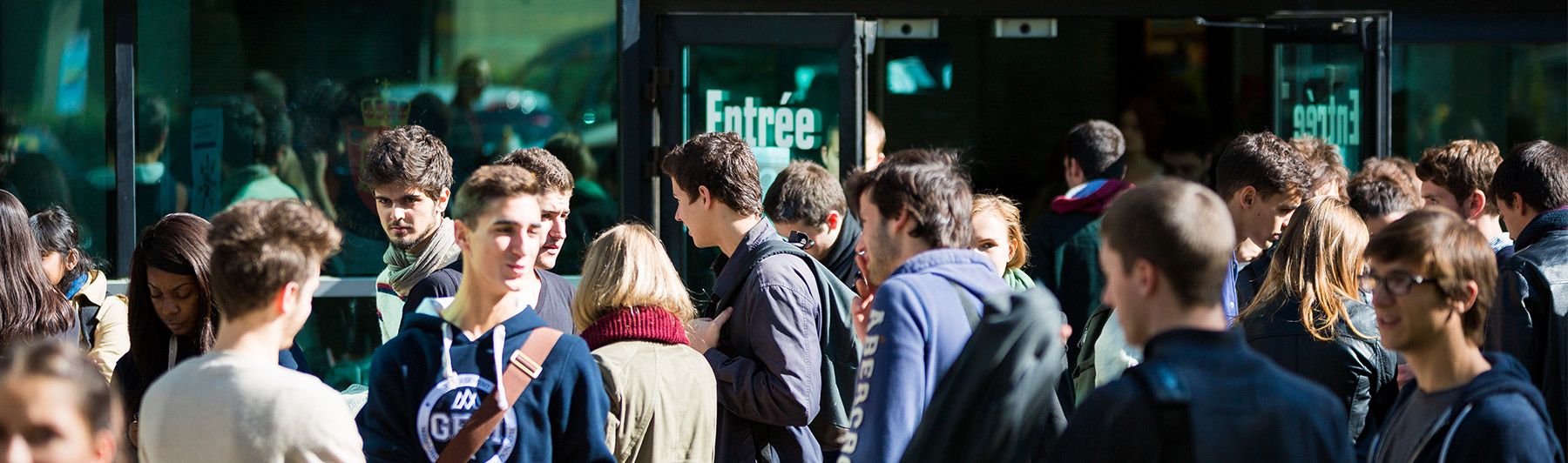 Grenoble Ecole de Management étudiants - students