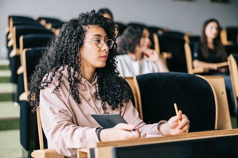 étudiant junior - junior student