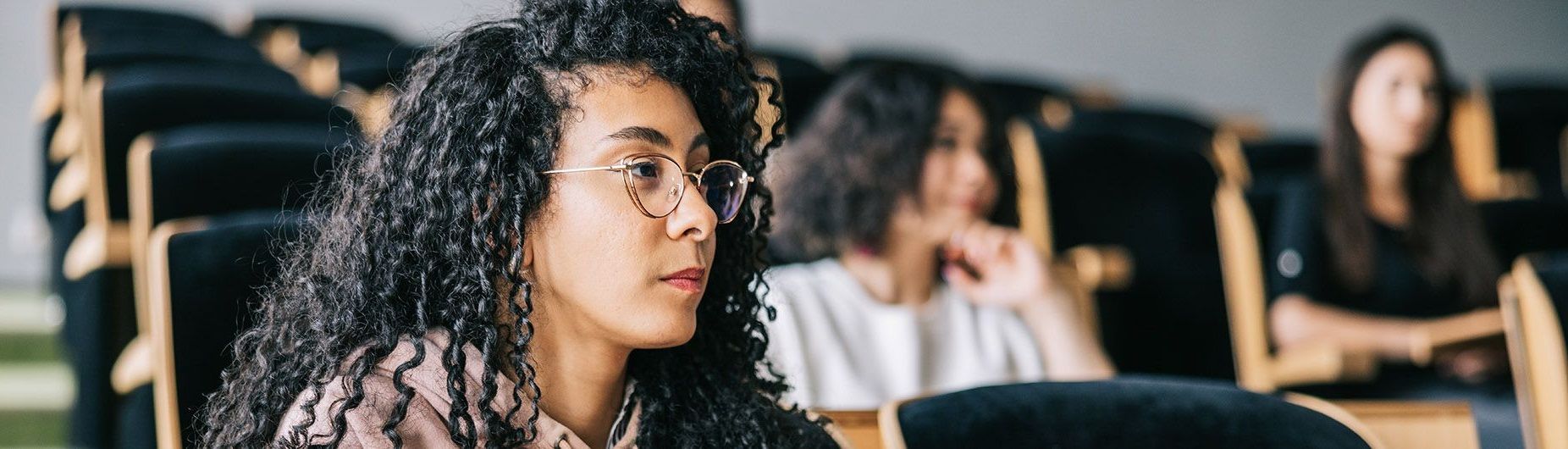 étudiant junior - junior student