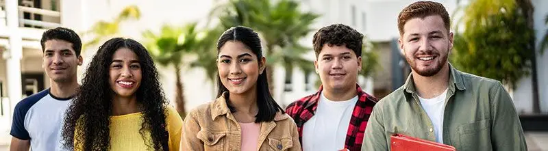 groupe jeunes adultes, salon